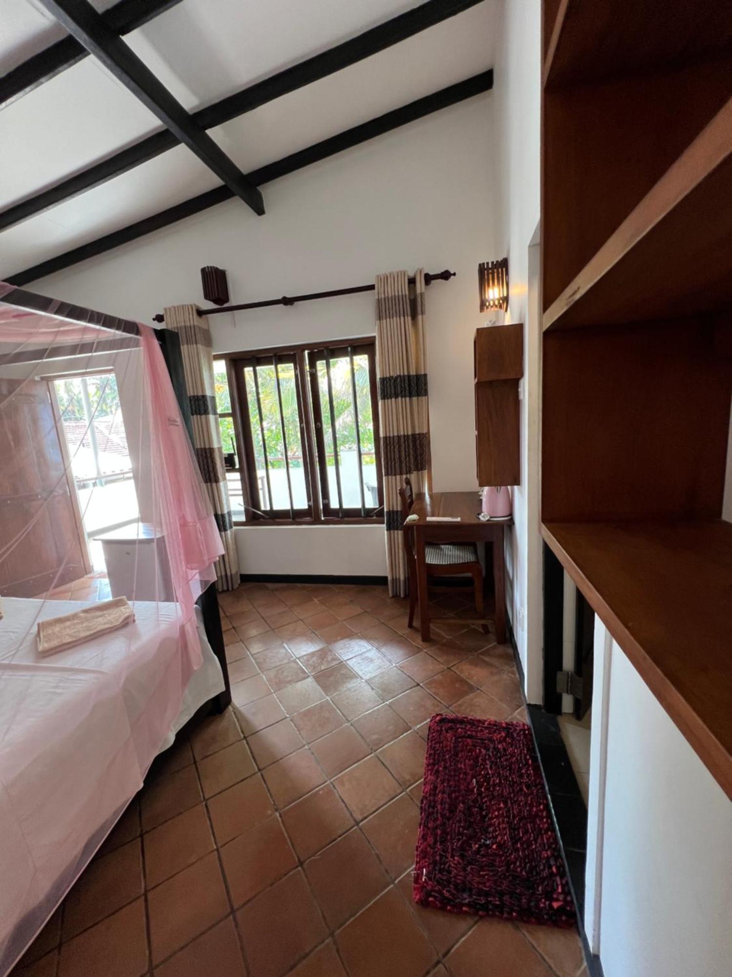 Bed & Breakfast Sailors' Bay Hikkaduwa